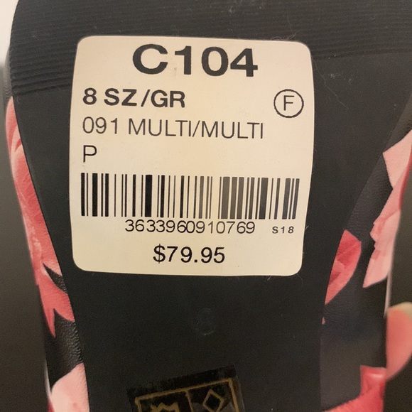 Brand new, point toe stiletto - Picture 3 of 3